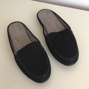 Aerosoles slip on flats/mules size 11